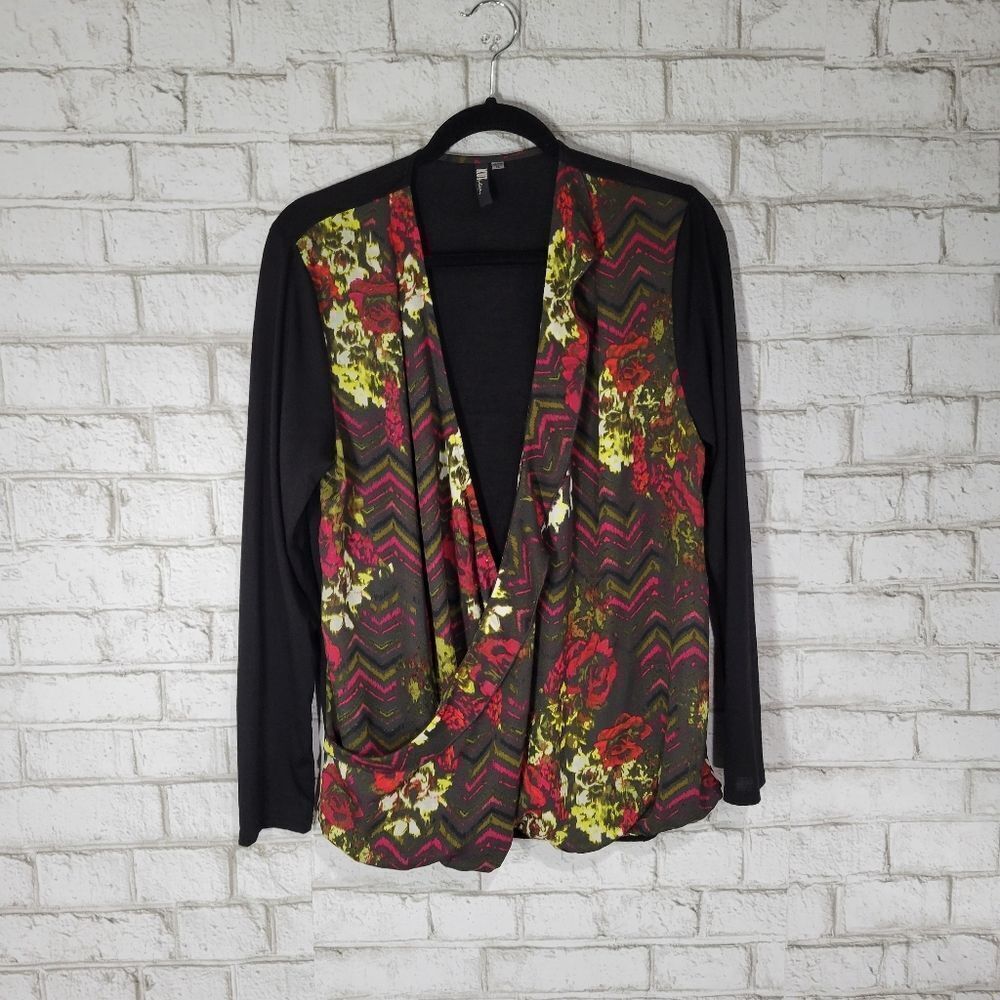 Kut from the Kloth open front colorful blouse